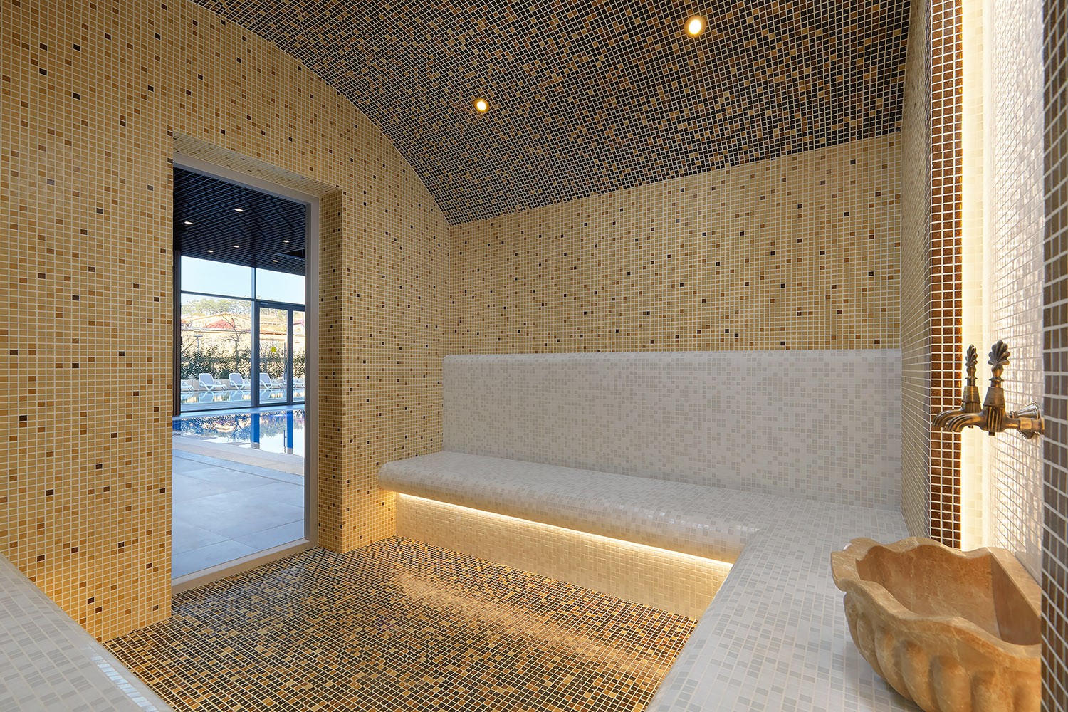 Акватермальный комплекс